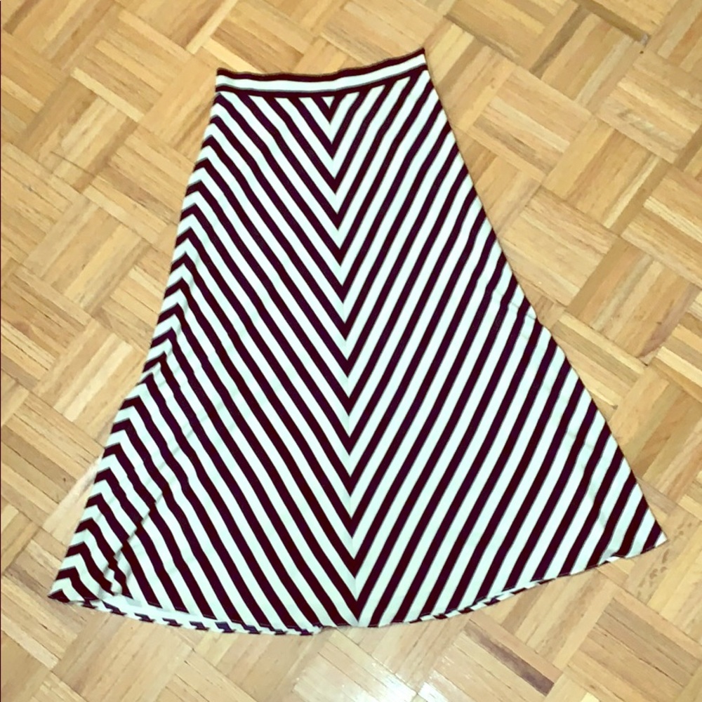 Maxi length skirt
